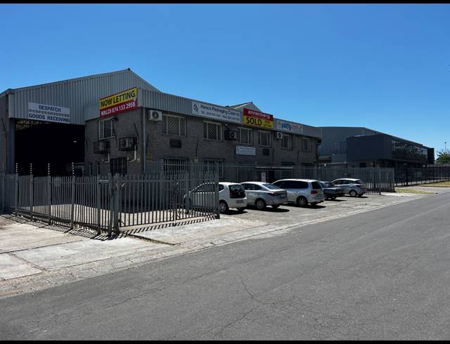 1,972M² WAREHOUSE TO LET IN BEACONVALE